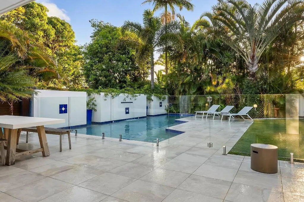 Premium Beach Front House - Pool, Bikes, Huge Deck Golden Beach Australia